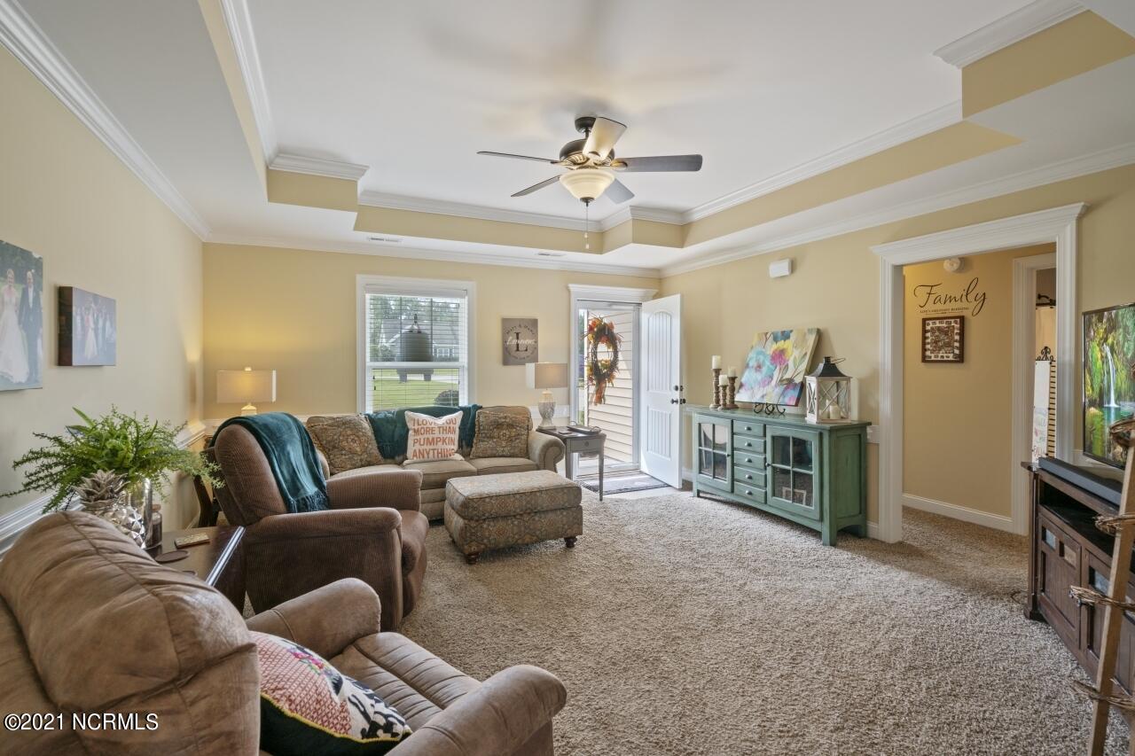 7810 Stone Castle Road Kenly, NC 27542 - Photo 5 of 25 Great Room