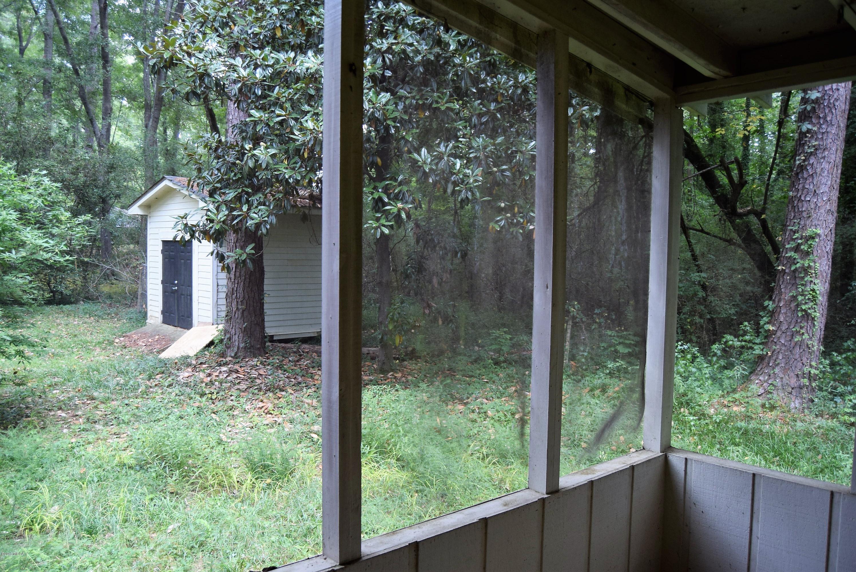 1138 Lake Valley Road Macon, GA 31210 - Photo 16 of 16 DSC_0120 (2)
