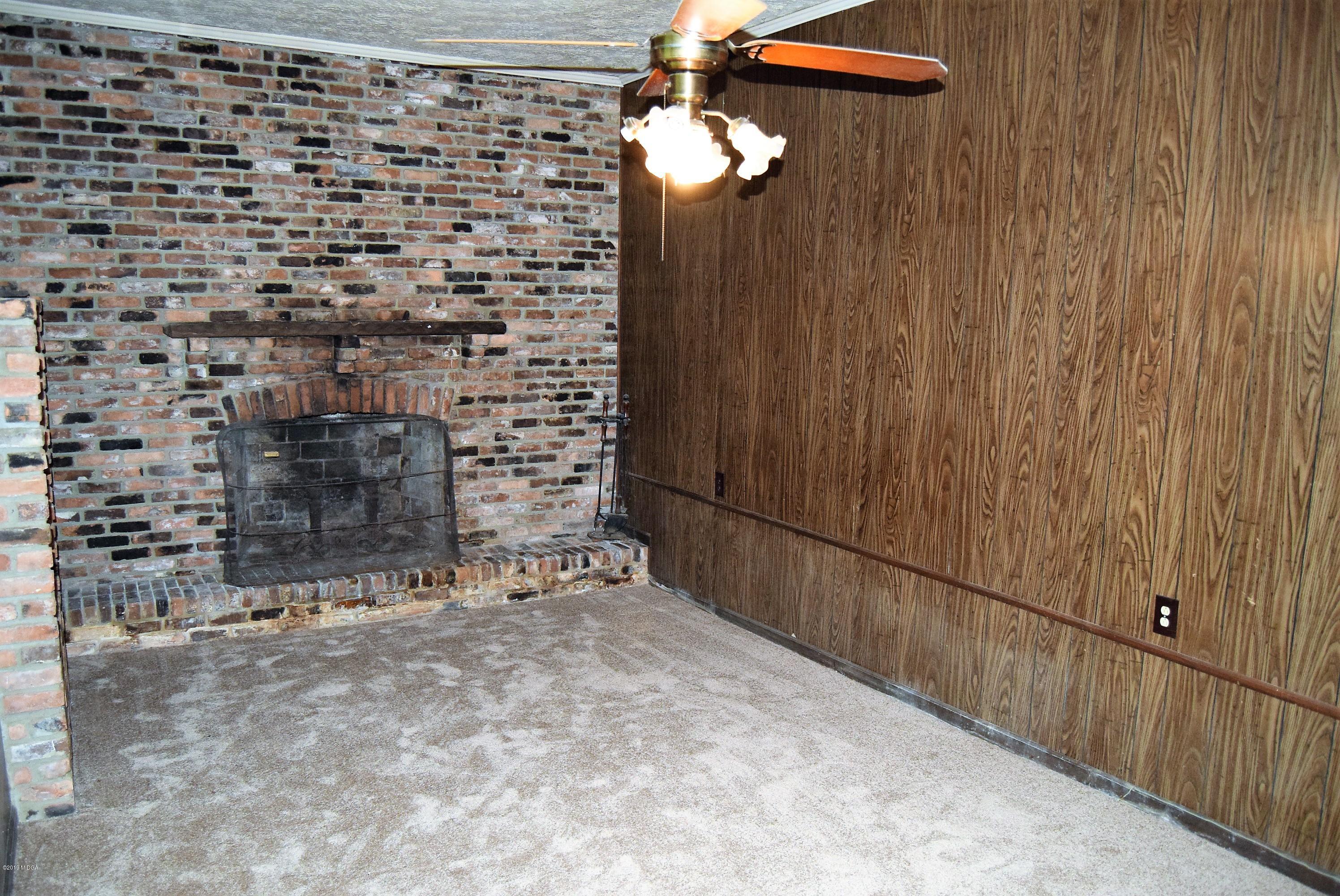 1138 Lake Valley Road Macon, GA 31210 - Photo 10 of 16 DSC_0101 (2)
