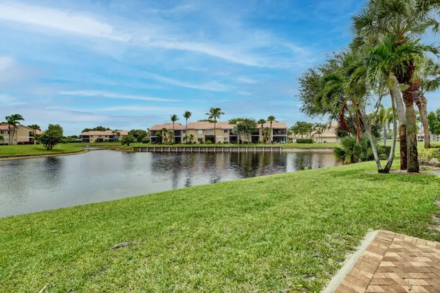 $3,000 | 23181 Fountain View Drive, Unit A, Boca Raton, FL 33433