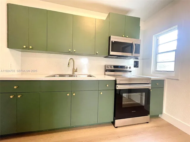 $2,950 | 12260 Northwest 8th Avenue, North Miami, FL 33168