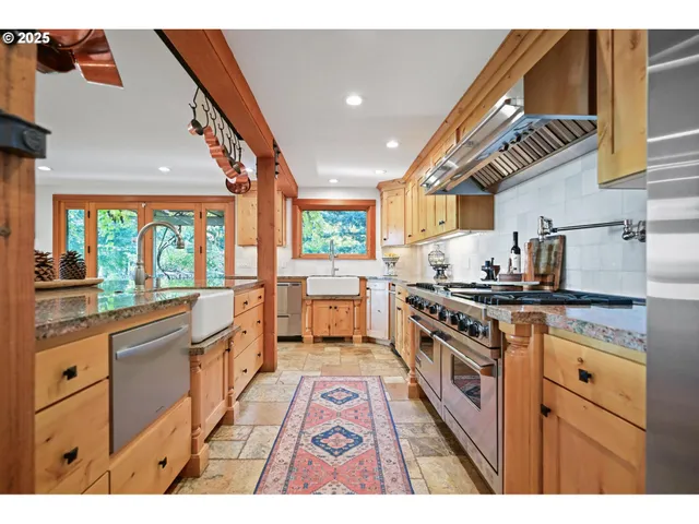 a view of living room