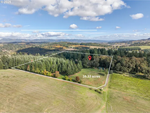 $2,400,000 | 10151 Northeast Rivenwood Lane, Yamhill, OR 97148
