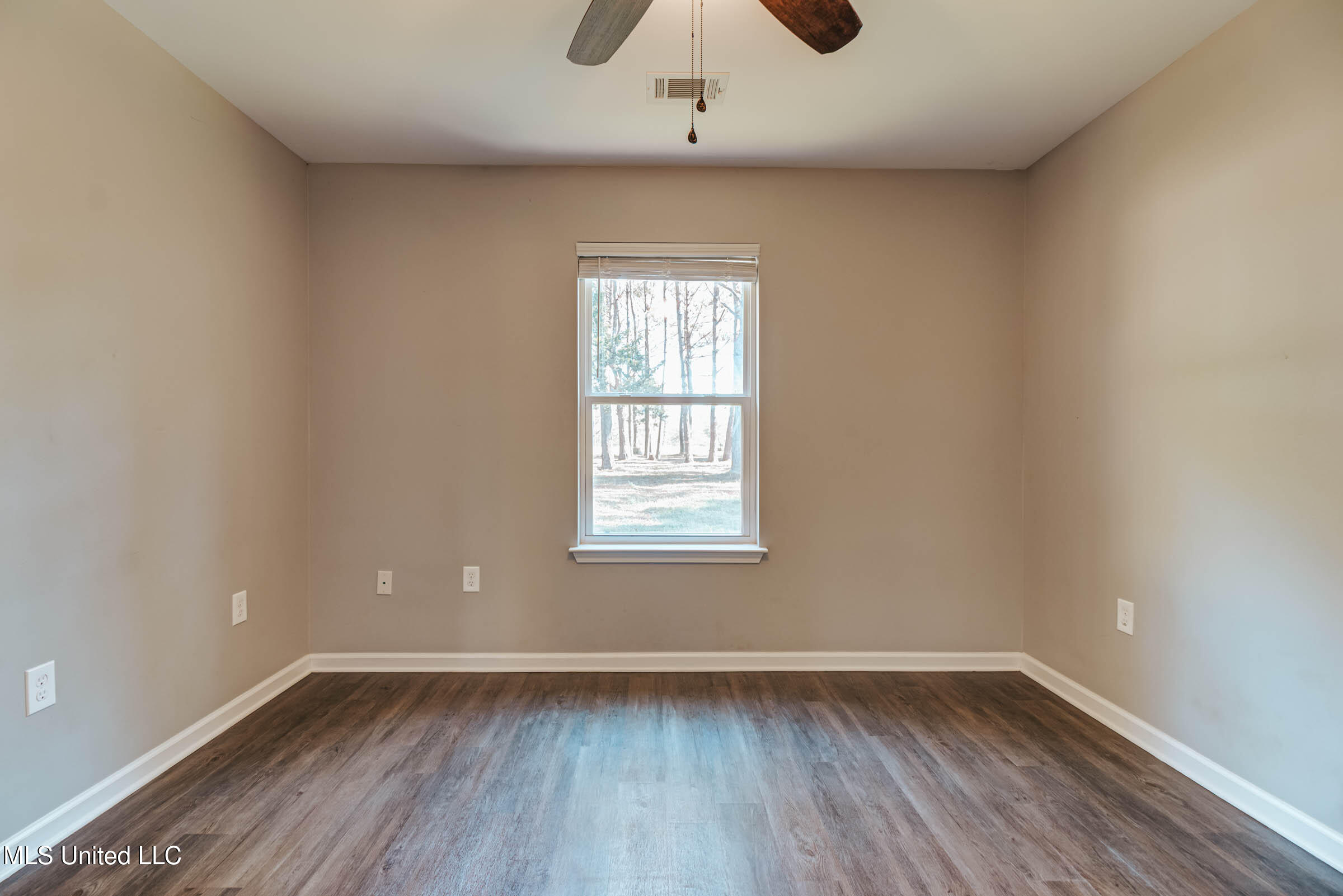 196C Easley Road, Unit D Lucedale, MS 39452 - Photo 15 of 28 Bedroom 1