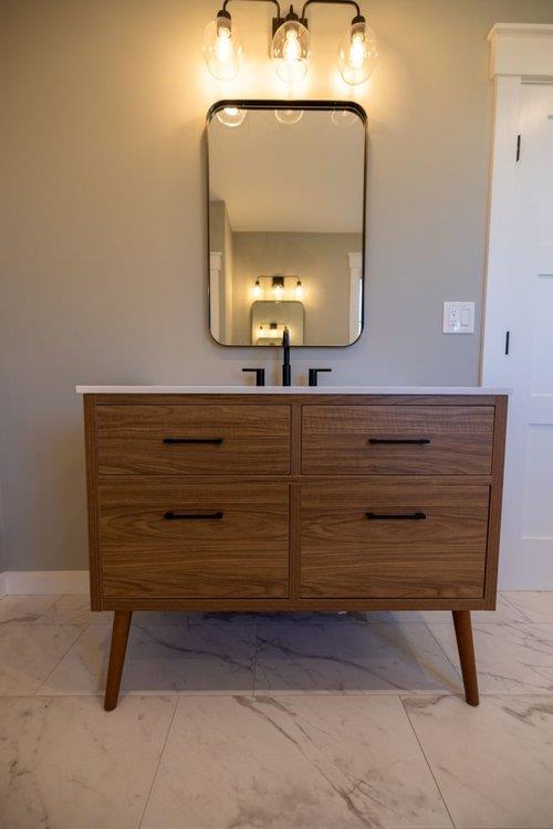 217 Old Hopewell Road Wappingers Falls, NY 12590 - Photo 13 of 17 a view of a mirror and lamp