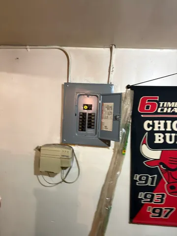 $199,000 | 2016 West 52nd Street, Chicago, IL 60609