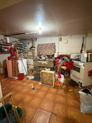 $199,000 | 2016 West 52nd Street, Chicago, IL 60609