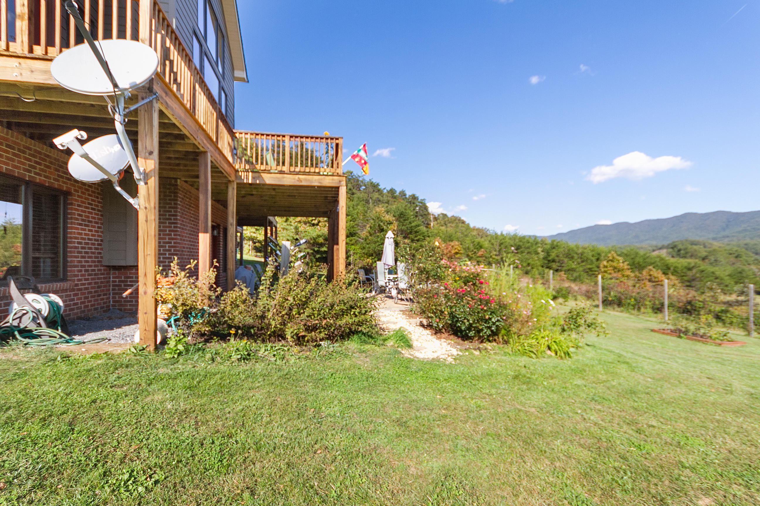 3950 Flatwoods Road Elliston, VA 24087 - Photo 94 of 94 13