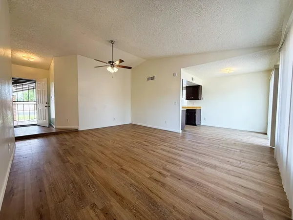 $1,495 | 7518 West Coolidge Street, Phoenix, AZ 85033