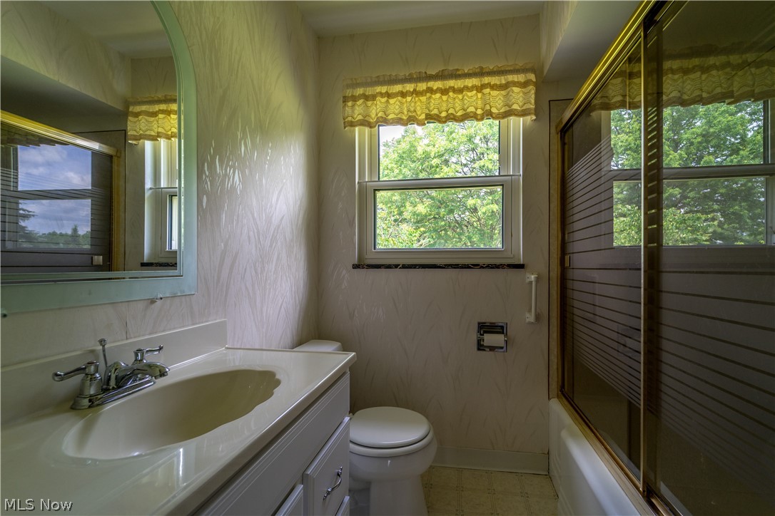 727 Swartz Road Akron, OH 44319 - Photo 11 of 23