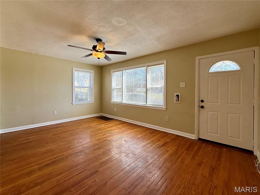 7259 Teal Avenue St. Louis, MO 63133 - Photo 3 of 11