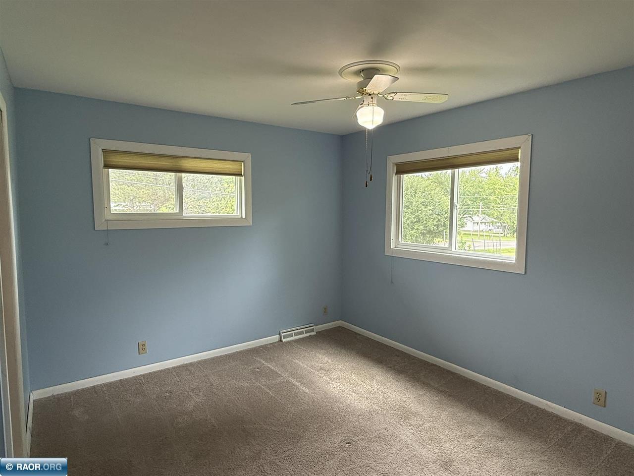 11976 Town Line Road Hibbing, MN 55746 - Photo 23 of 44