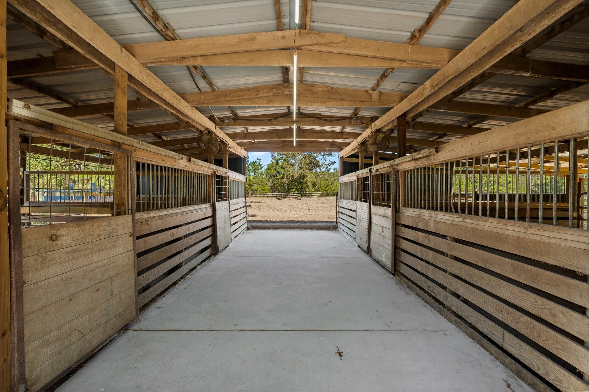 2118 Pine Road Cleveland, TX 77328 - Photo 34 of 40