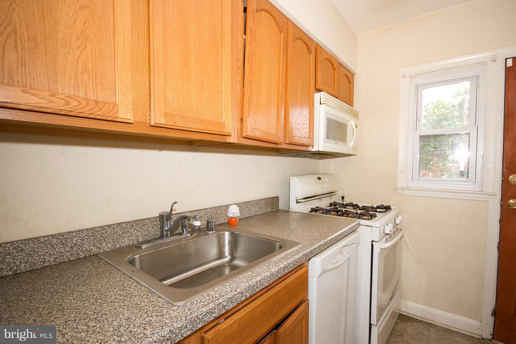 1024 Witherspoon Road Baltimore, MD 21212 - Photo 17 of 23 Kitchen