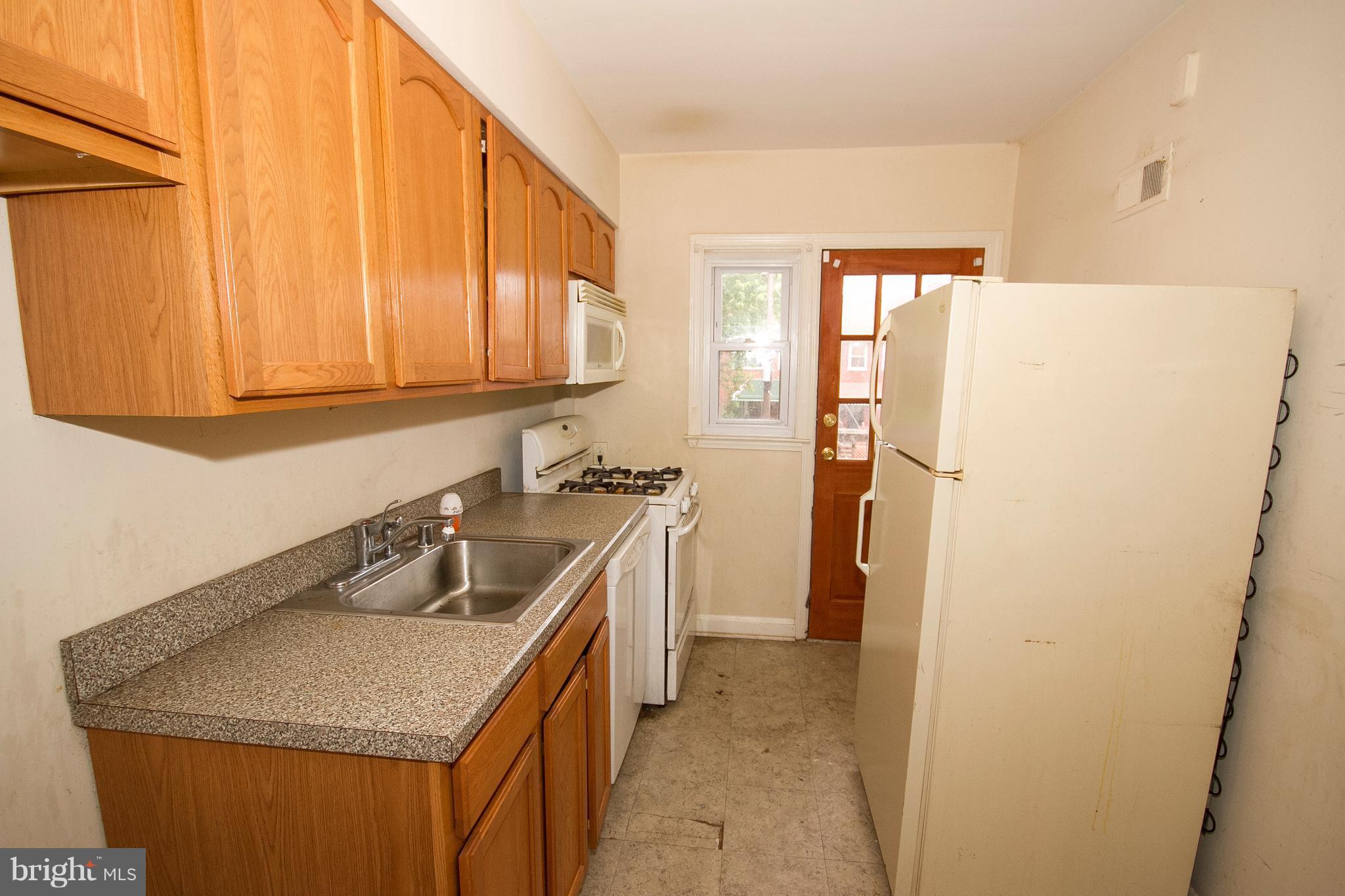 1024 Witherspoon Road Baltimore, MD 21212 - Photo 18 of 23 Kitchen