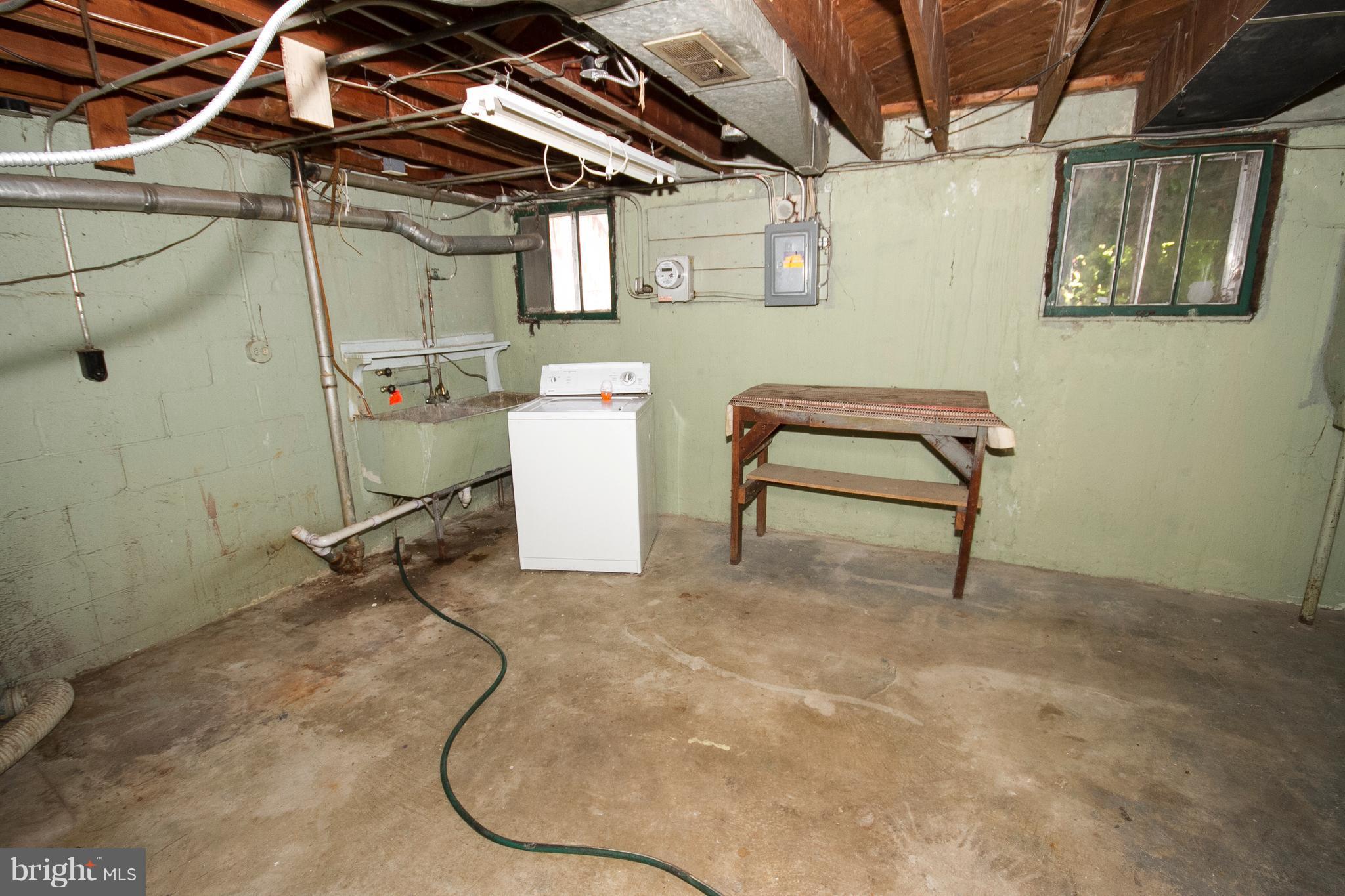 1024 Witherspoon Road Baltimore, MD 21212 - Photo 20 of 23 Basement