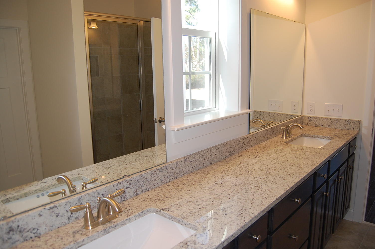 2216 Spring Hope Drive Mount Pleasant, SC 29466 - Photo 13 of 19 Owners bathroom