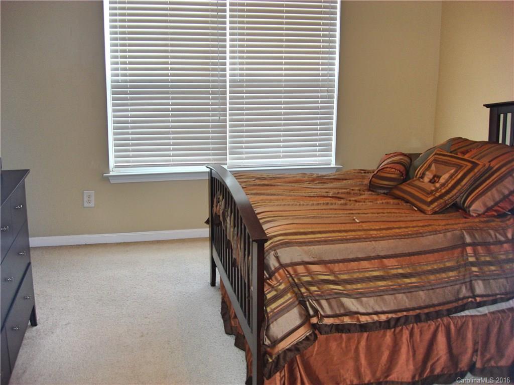 6318 Gammon Road Charlotte, NC 28269 - Photo 8 of 16 Gallery Image 8