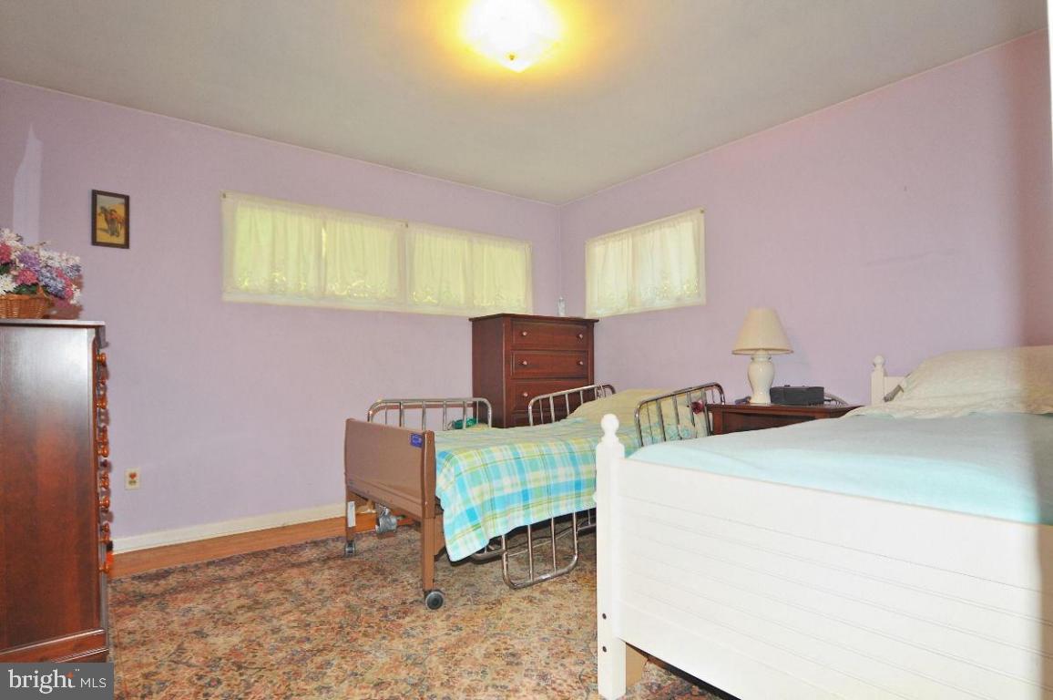998 Cardinal Road Lancaster, PA 17601 - Photo 14 of 27 Gallery Image 14