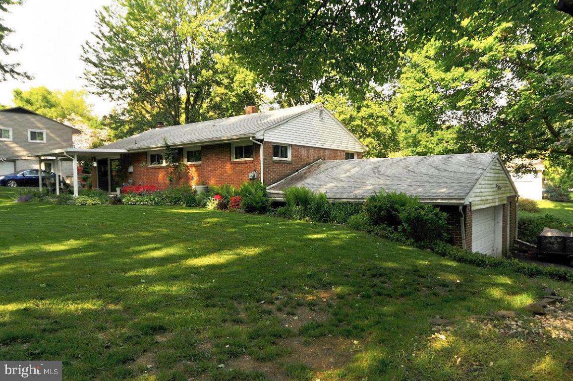 998 Cardinal Road Lancaster, PA 17601 - Photo 26 of 27 Gallery Image 26
