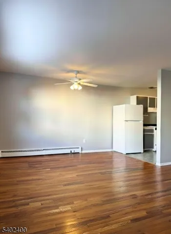 $1,800 | 1102 West St Georges Avenue, Unit B9, Linden, NJ 07036