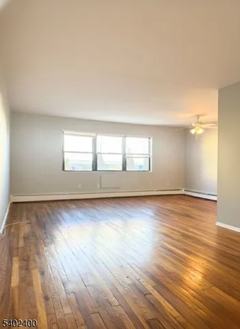 $1,800 | 1102 West St Georges Avenue, Unit B9, Linden, NJ 07036