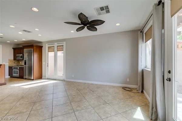 $2,550 | 13 Avenza Drive, Henderson, NV 89011