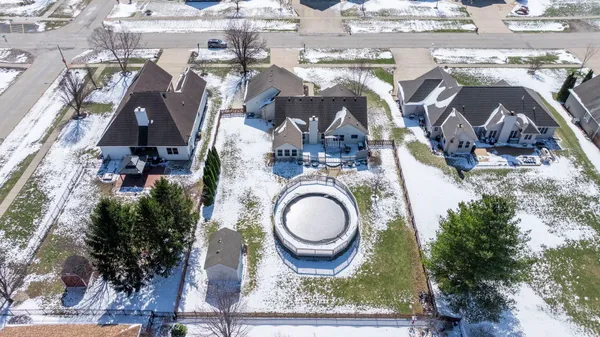 $460,000 | 3101 Ernest Drive, Sandwich, IL 60548