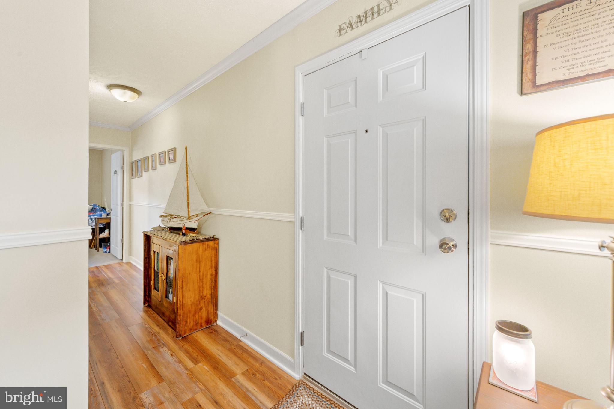 27510 Mt Vernon Road Princess Anne, MD 21853 - Photo 14 of 41 Hallway to Bedrooms