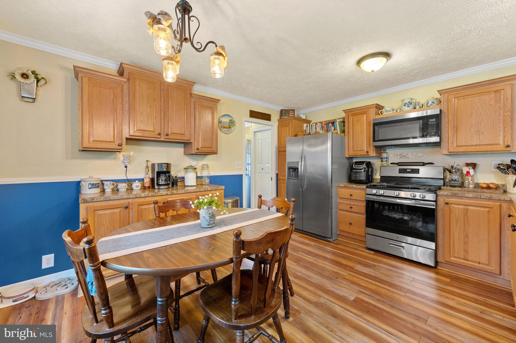 27510 Mt Vernon Road Princess Anne, MD 21853 - Photo 7 of 41 Eat-In Kitchen