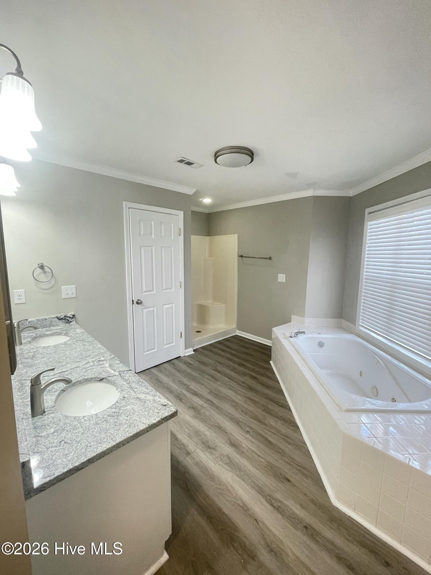 2591 Thackery Road, Unit C Greenville, NC 27858 - Photo 11 of 20 IMG_8802