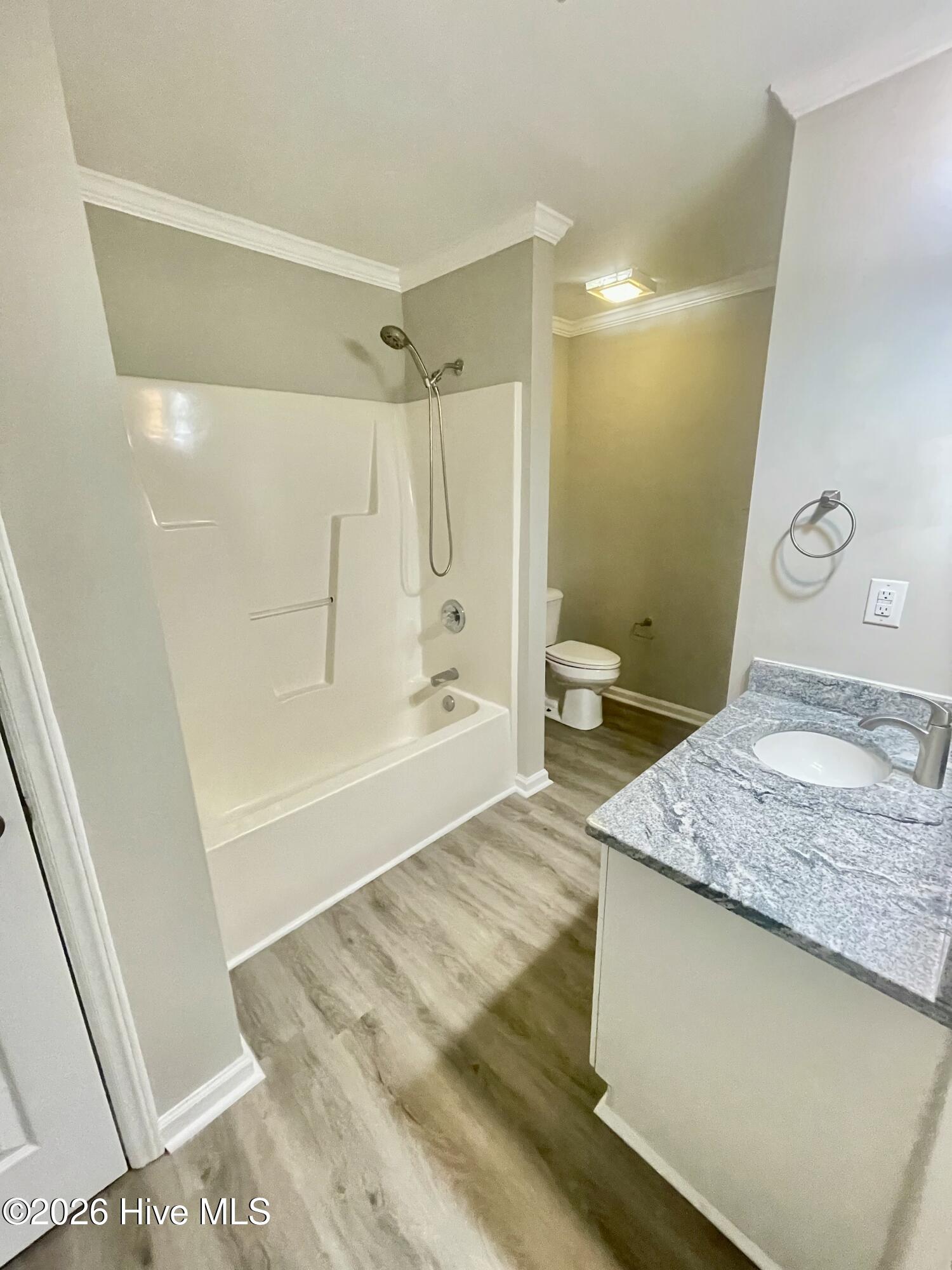 2591 Thackery Road, Unit C Greenville, NC 27858 - Photo 7 of 20 IMG_8813