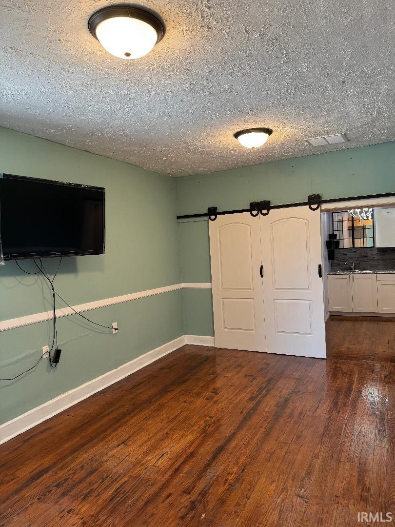 10860 Main Street Cynthiana, IN 47612 - Photo 6 of 12