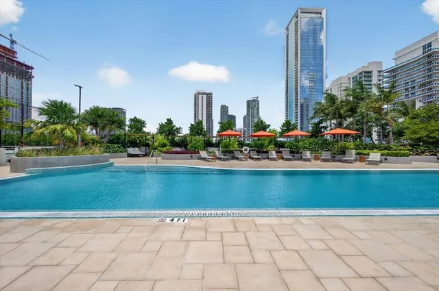 $3,289,999 | 700 Northeast 24th Street, Unit 4501, Miami, FL 33137