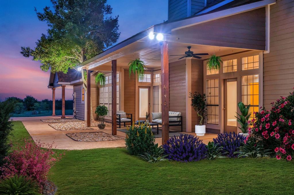 1810 Longbranch Road Waxahachie, TX 76065 - Photo 6 of 39 a front view of house with a garden