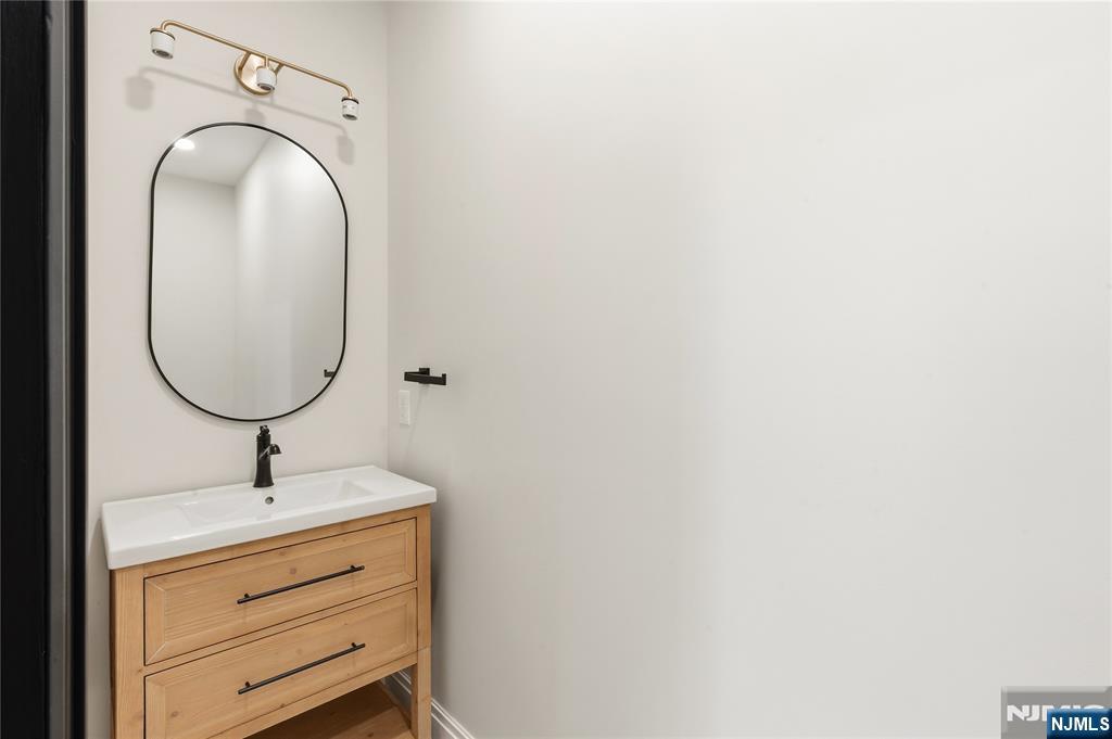 803 Marshall Road River Vale, NJ 07675 - Photo 25 of 44