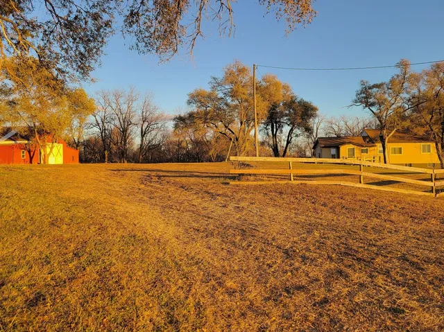 $159,600 | 21882-410 410 E Street, Sheffield, IL 61361