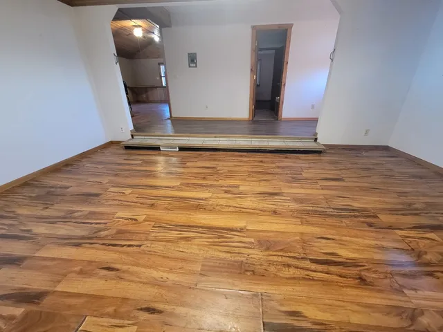 $159,600 | 21882-410 410 E Street, Sheffield, IL 61361