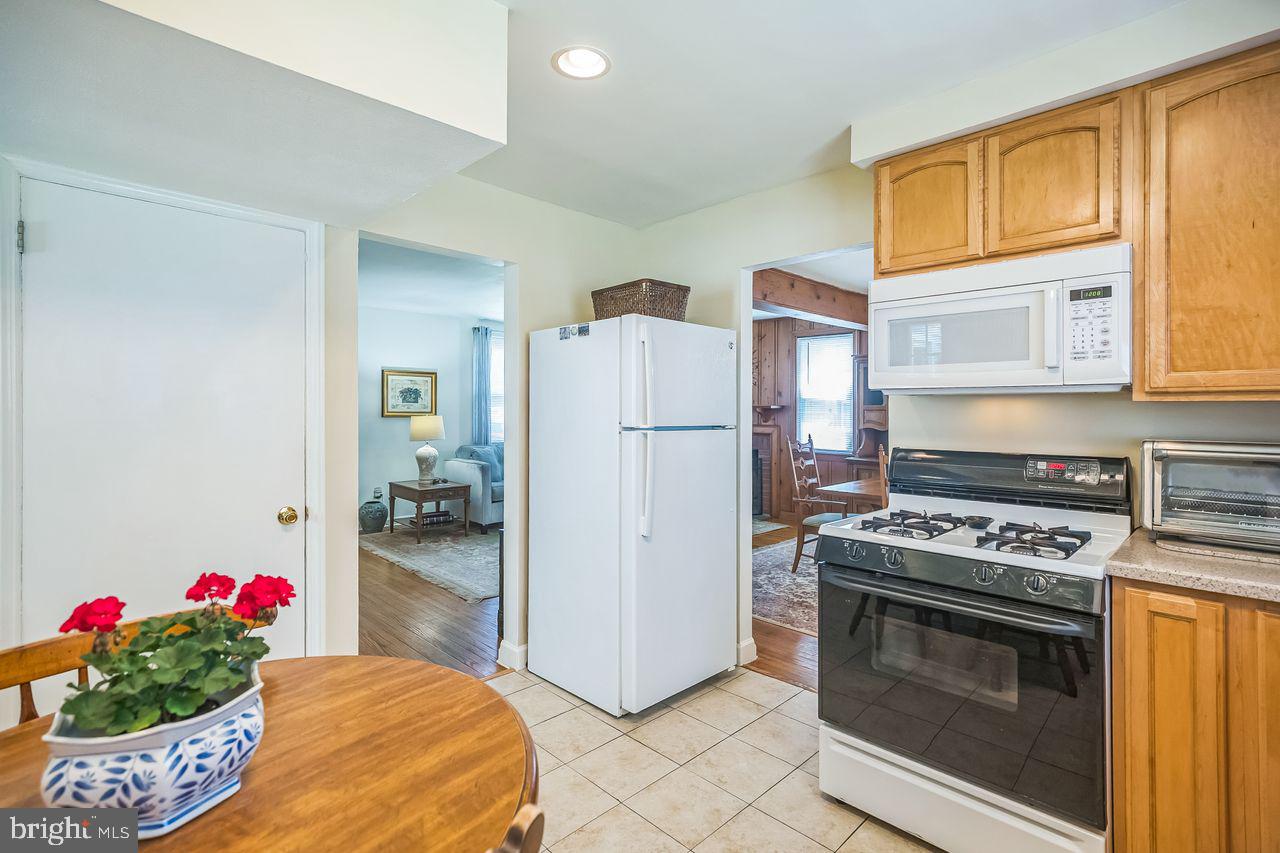 742 Arndt Avenue Riverside, NJ 08075 - Photo 12 of 33