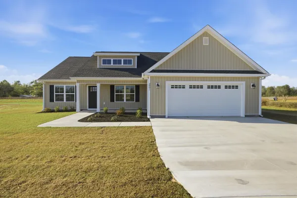$330,000 | 3801 Valley Forge Road, Aynor, SC 29511