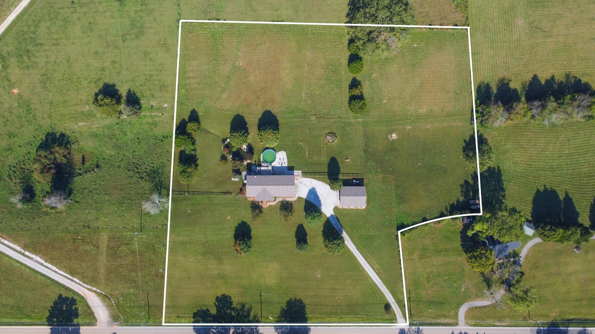 3880 Decatur Highway Kingston, TN 37763 - Photo 3 of 37 Gallery Image 3