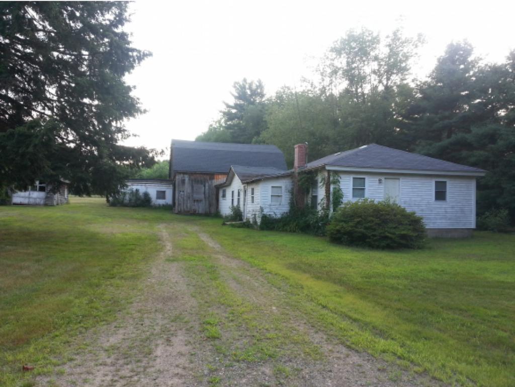 258 Pickpocket Road Brentwood, NH 03833 - Photo 4 of 6 Gallery Image 4