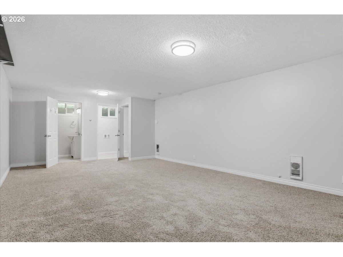 331 Northwest 14th Avenue Camas, WA 98607 - Photo 14 of 19