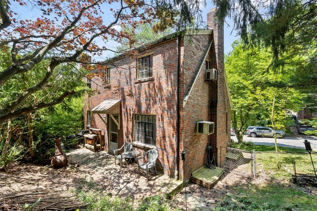61 Greenlee Road Pittsburgh, PA 15227 - Photo 25 of 25 Gallery Image 25