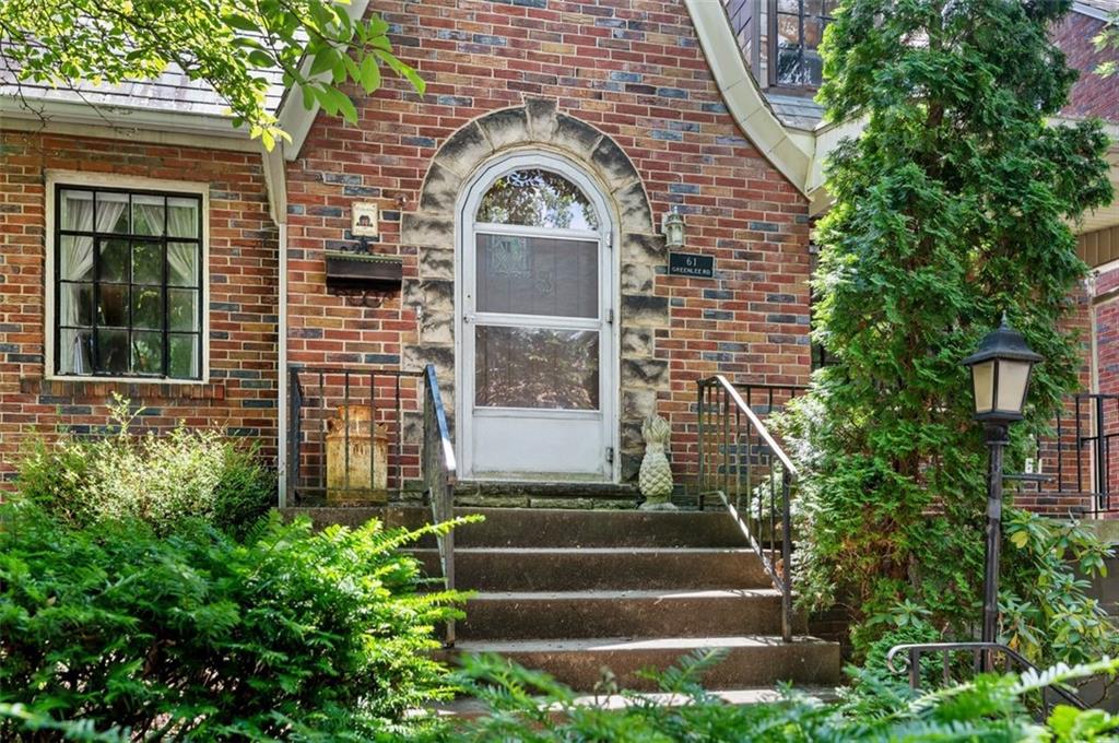 61 Greenlee Road Pittsburgh, PA 15227 - Photo 3 of 25 Gallery Image 3