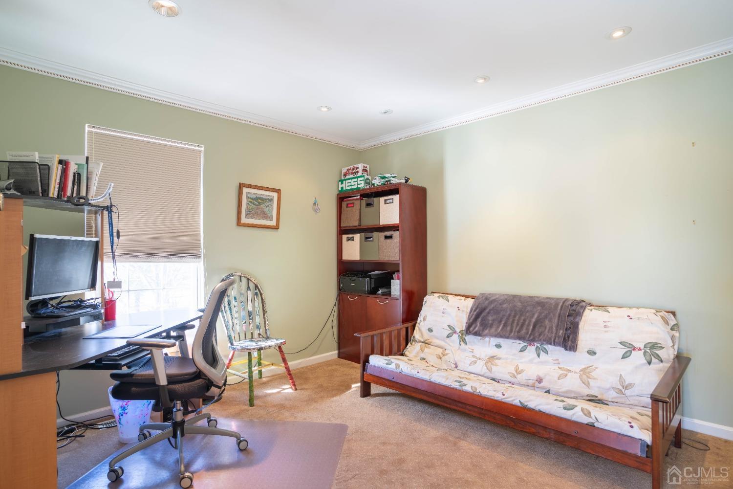 2 Donovan Road Pennington, NJ 08534 - Photo 16 of 33 Gallery Image 16