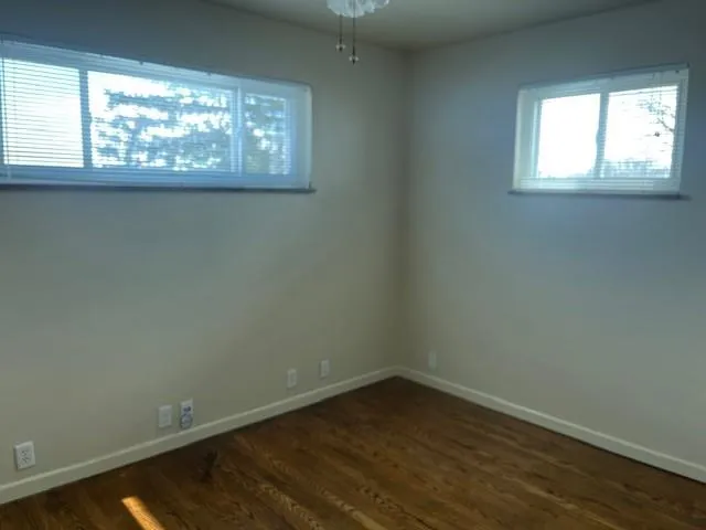 $1,600 | 225 Larson Boulevard, Rostraver Township, PA 15012