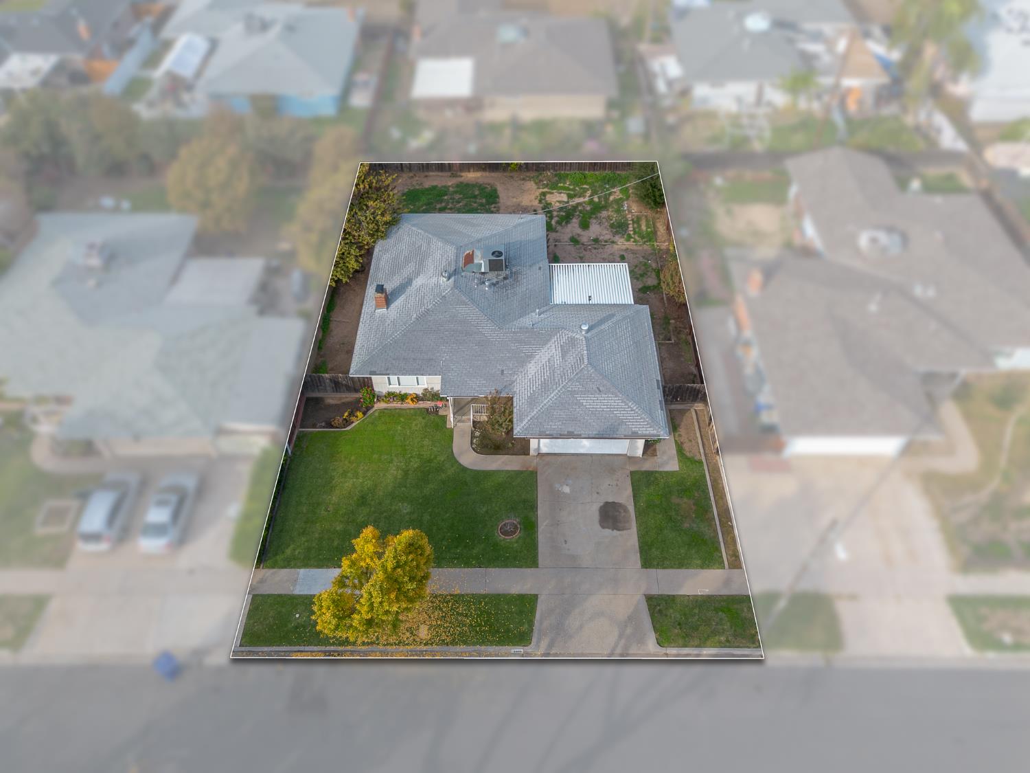 2999 East Richert Avenue Fresno, CA 93726 - Photo 17 of 19