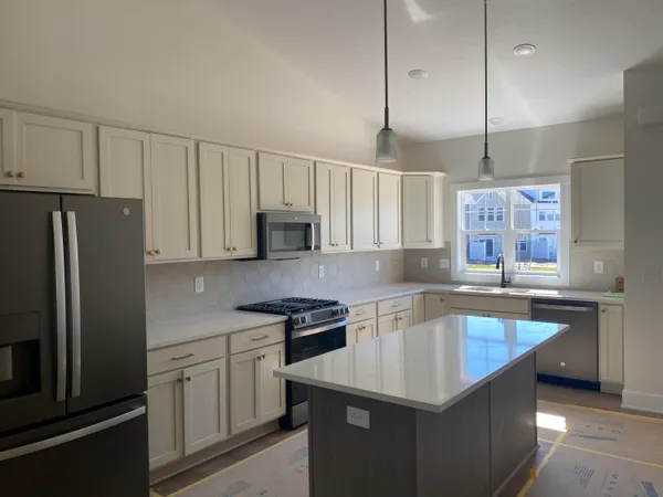 $399,000 | 2835 West Cobblestone Ct. Southeast, Unit 15, Kentwood, MI 49512