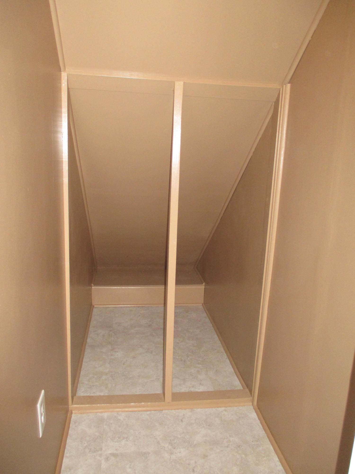 652 Red Fern Road Crestview, FL 32536 - Photo 11 of 32 view of a room